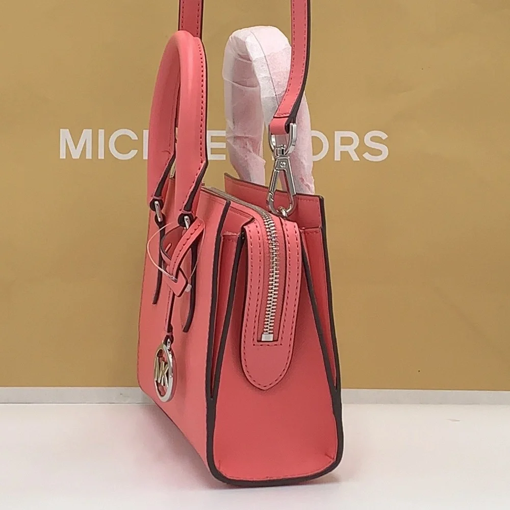 MICHAEL KORS SHEILA SMALL CENTER ZIP SATCHEL/ CROSSBODY TEA ROSE COLOR